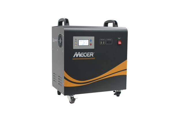 Mecer 2Kw 24 V 2x100A Bat Pure Sine Wave includes 800 W Solar charge Controller - Battery Warranty 6 Months